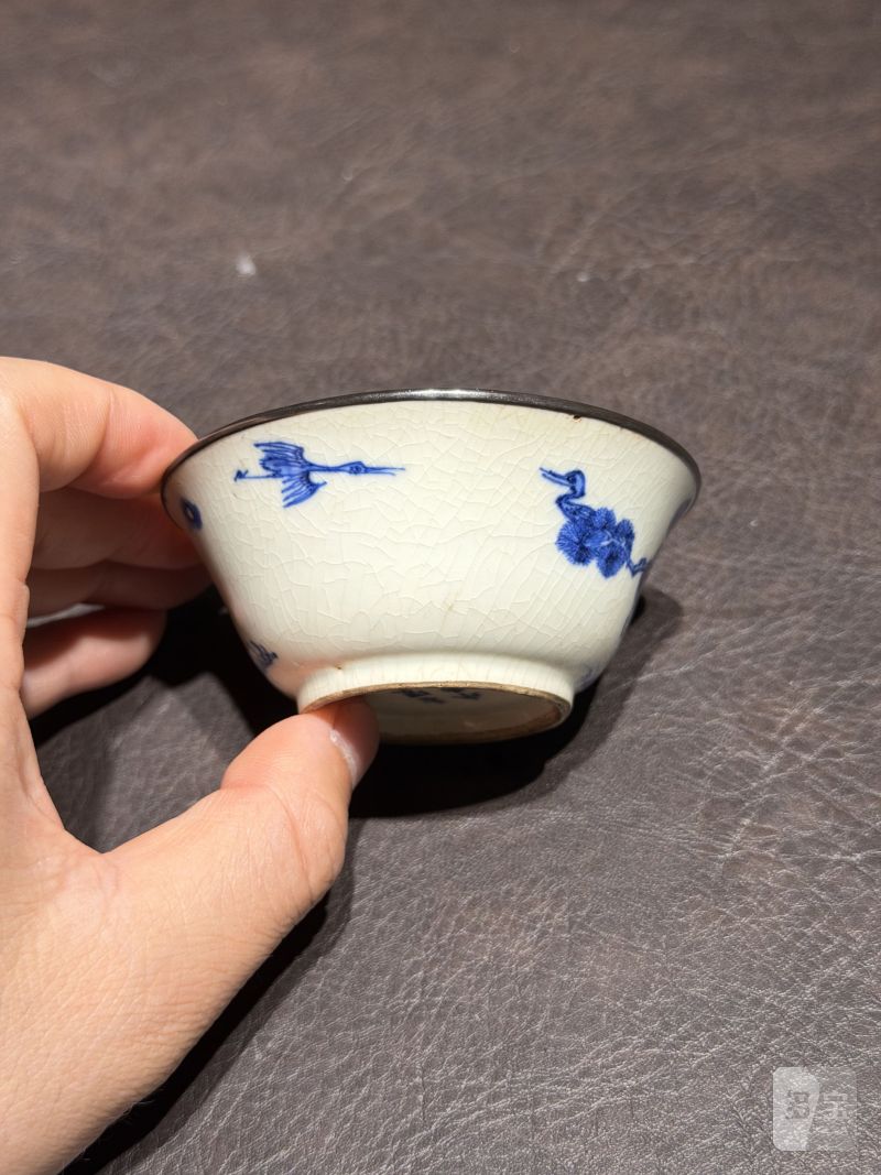 清康熙 青花“鹤鹿同春”若深杯一组三只 - 图30